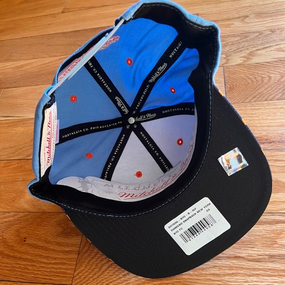 NYC FC x Mitchell and Ness Snapback brand new - Picture 2 of 4